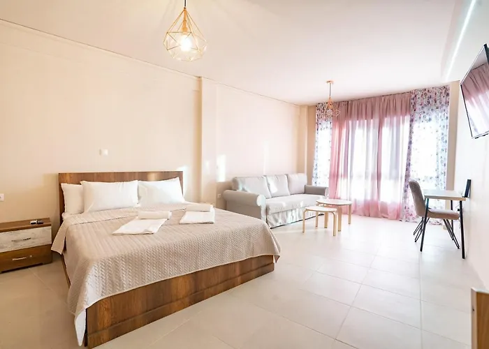 Monastiraki Metro Station Studio For 4 Persons