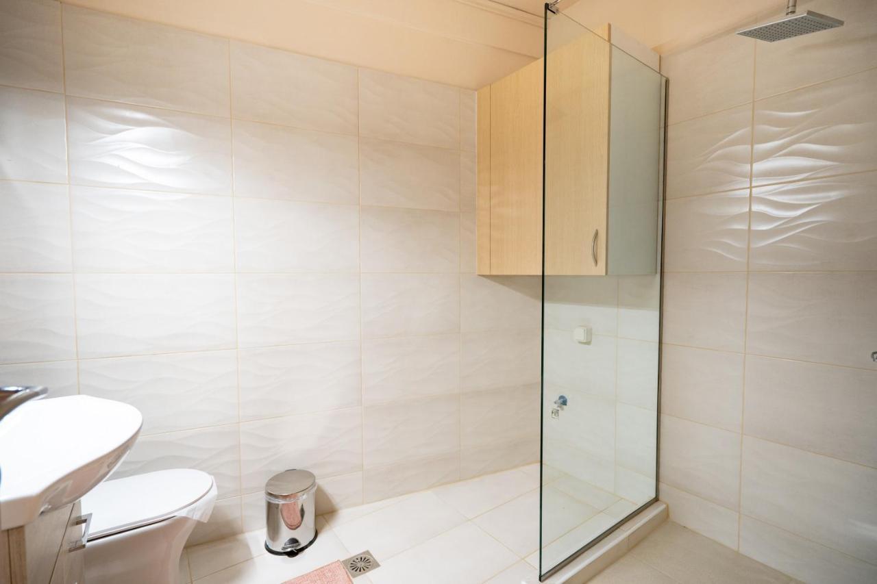 Monastiraki Metro Station For 4 Persons Apartamento Atenas